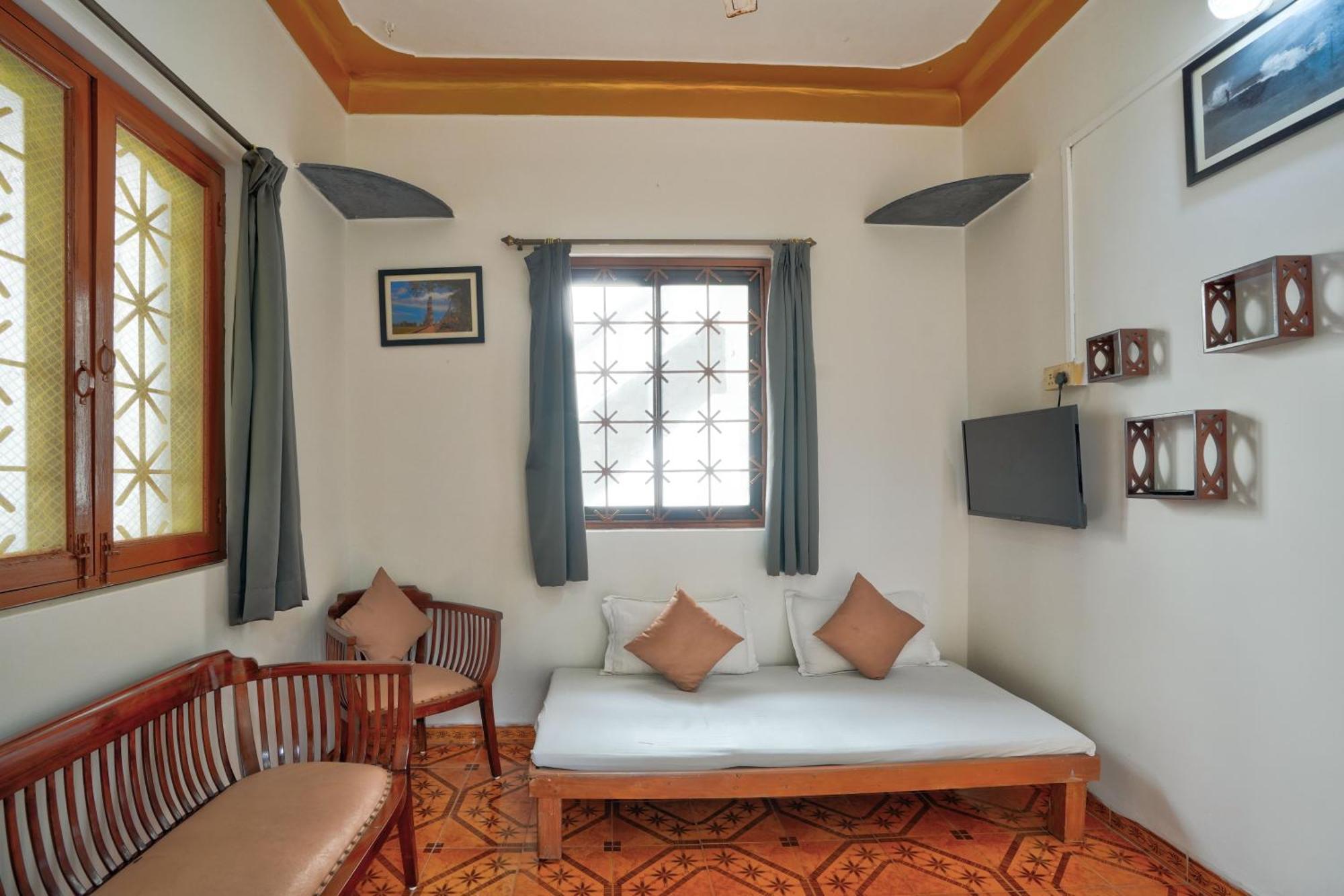 Anjuna Beach Villa *